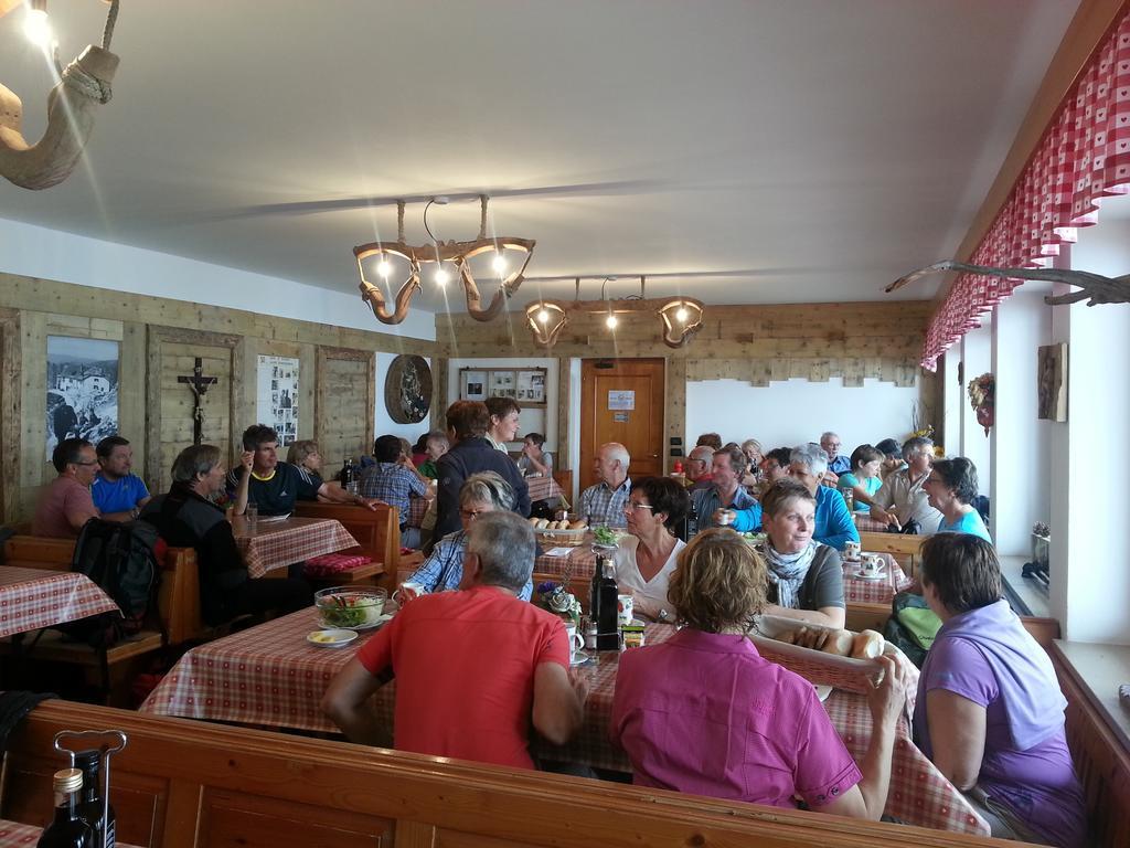 Hotel Rifugio Fronza Alle Coronelle - Koelner Huette à Nova Levante Extérieur photo