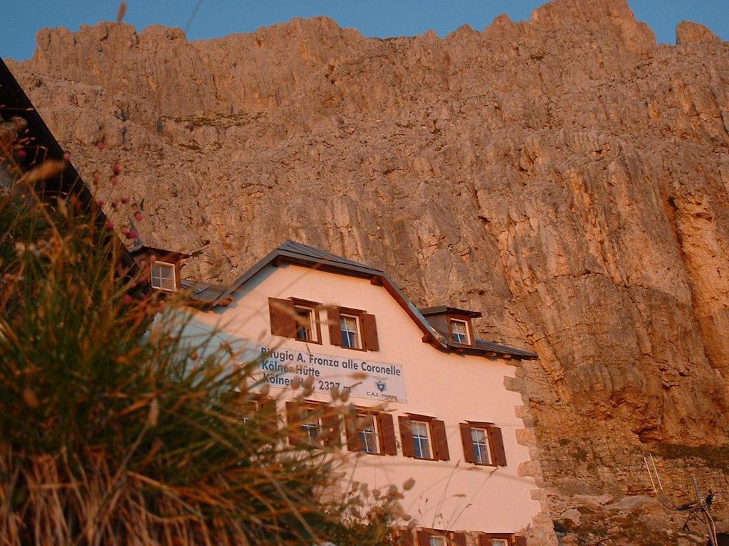Hotel Rifugio Fronza Alle Coronelle - Koelner Huette à Nova Levante Extérieur photo
