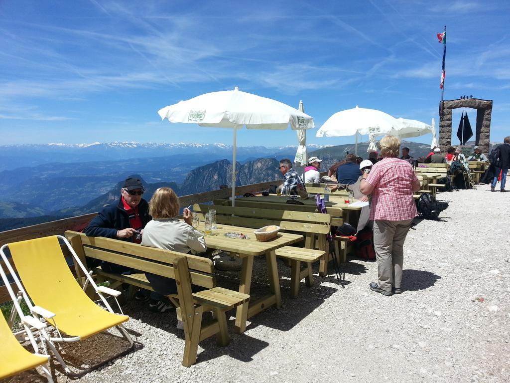Hotel Rifugio Fronza Alle Coronelle - Koelner Huette à Nova Levante Extérieur photo